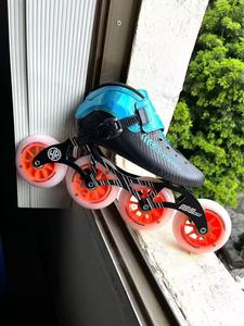 Patines de velocidad ajustables profesionales EACH con ruedas de 110 mm, bota de patín de fibra de carbono y PU para hombres adultos YQ-WAR01, YQ-WAR01 - Product Image 3