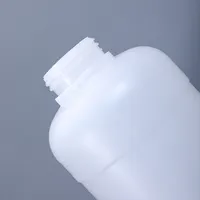 Empty Plastic Bottle with Cap for Chemical, High Quality