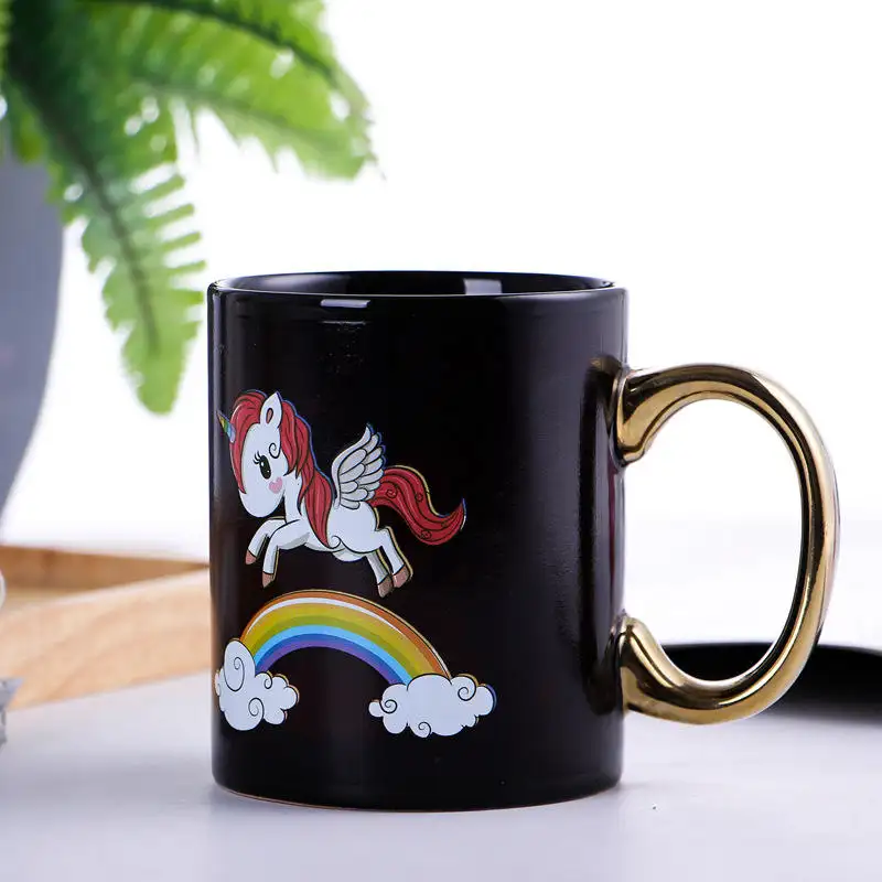 Sıcak satış hediye sihirli isı duyarlı seramik kahve kupalar Unicorn renk değiştiren kupa