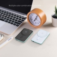 Magnetische 5000Mah Draadloze Powerbanks Lage Prijs Slanke Mini Powerbank Draagbare Slimme Multi-Compatibele Snellaadpowerbank