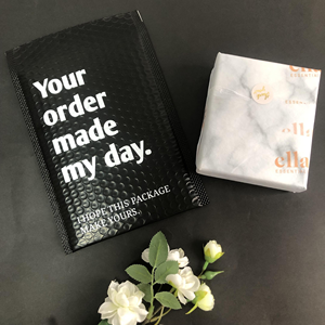 Custom Logo Bubble Mailers Eco Friendly Color Shipping Packaging Bag Poly Bubble Mailer Jewelry Packaging Padded Envelope - Product Image 3