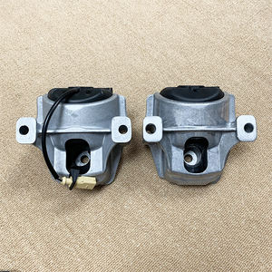 アウディA4B8A5Q5車のサスペンションエンジンのフットラバーエンジンサポート8R0198381 8R0199381AK 8R0199381Cに適しています - Product Image 1