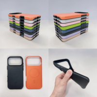 Coque de téléphone magnétique style INS pour iPhone 17 Pro Max, étui deux-en-un en TPU et PC, motif cuir de luxe pour iPhone 16 15 Pro Max