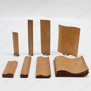 Mèches en bois en forme de croix personnalisées en gros pour la fabrication de bougies parfumées, mèches en bois naturelles sans fumée avec support en métal. - Product Image 3