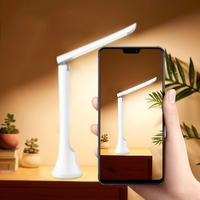 Lampe de lecture de protection des yeux 3 niveaux de luminosité lampe de bureau LED de chevet en plastique lampe de livre pliable