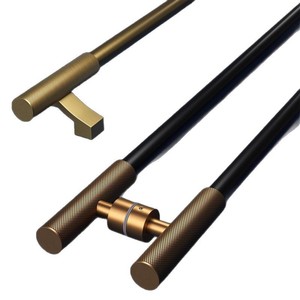 Poignée de porte texturée en laiton martelé, finition cuivre antique, quincaillerie robuste pour entrée principale de restaurant commercial en verre ou bois - Product Image 5