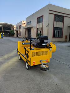 Machine à peinture thermoplastique pour lignes routières, machine de marquage de lignes pour voitures et parkings - Product Image 2