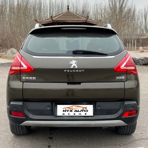 <span class=keywords><strong>Peugeot</strong></span> <span class=keywords><strong>3008</strong></span> 2.0L Automatica del <span class=keywords><strong>2016</strong></span>, Guida a Sinistra, Benzina, SUV Usato - Product Image 2