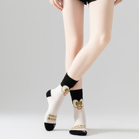 En stock, chaussettes mignonnes de dessin animé, chaussettes en coton respirantes pour couple, chaussettes polyvalentes décontractées pour hommes et femmes, chaussettes d'automne et d'hiver