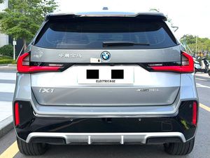 BMW XDrive30L SUV Usado, Volante a la Izquierda, Gasolina, Asientos de Cuero, Cámara, Ruedas R18, Superventas - Product Image 4