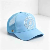 Gorra Trucker de 5 Paneles Estilo Francés, Bicolor, con Malla Trasera en Contraste, Logo Personalizable, Urbana