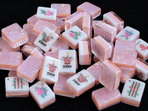 Mahjong de Lujo para Niños <span class=keywords><strong>Daen</strong></span>, Estilo Can, Acrílico Ecológico y Duradero, para 4 Jugadores, Serie Ice Flower Shell - Product Image 1