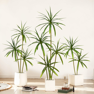 Árboles artificiales de 6 pies, árbol falso, 4 troncos, plantas de <span class=keywords><strong>agave</strong></span>, planta alta, planta falsa <span class=keywords><strong>con</strong></span> maceta de plástico para decoración del hogar, decoración de oficina - Product Image 1
