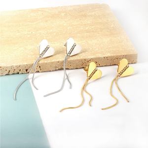 Pendientes de Acero Inoxidable con Colgante de Estrella y Corazón, Resistentes al Agua, con Borlas Largas de Zirconia y Arcilla Polimérica para Mujer - Product Image 3