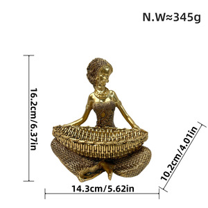 Figurine fille <span class=keywords><strong>africaine</strong></span> personnalisée en résine artisanat cadeau femme <span class=keywords><strong>africaine</strong></span> statue bassin divers design taille dame sculpture <span class=keywords><strong>pas</strong></span> <span class=keywords><strong>cher</strong></span> décor à la maison - Product Image 3