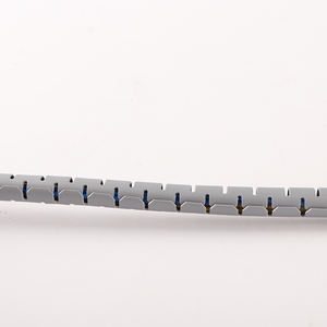 Colgador de ropa inteligente XH 6P con arnés de cables envuelto en tubo de bobinado - Product Image 4