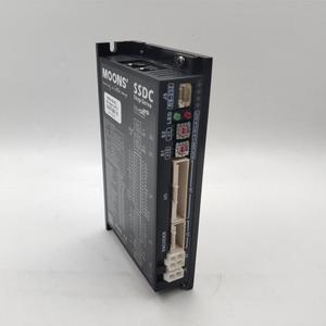 Motor de Alto Rendimiento MOONS de 12-48 VCC y 3 A con Control de Bucle Cerrado Serie SSDC con RS-485 CANopen EtherCAT - Product Image 2