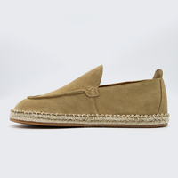 Espadrilles en daim sur mesure de luxe fabriquées à la main par LANCI Factory Direct, dessus en daim de qualité supérieure, semelle en jute véritable, personnalisation complète.