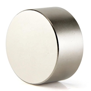 Cubos Magnéticos Permanentes de Neodimio SDM N52 de 25x40x10mm y 10x10x10mm para Aplicaciones de Arco en Alternadores Industriales, Origen Zhejiang - Product Image 5