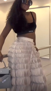 Tela de encaje de red, vestido elegante con volantes blancos - Product Image 6