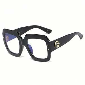 Gafas de Sol Cuadradas con Marco Grande Retro de Moda Personalizada para Mujer, Gafas de Computadora con Protección Contra la Luz Azul 2021 - Product Image 3