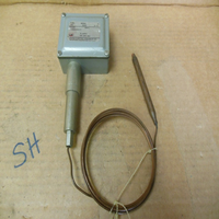 Nouveau contrôleur de température PLC UNITED F7 9241, adapté pour -150 à +200 °F, 15A 125/250VAC, approvisionnement en vrac