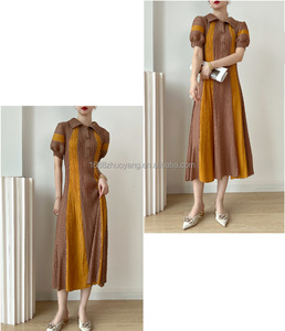 Vestido de columpio a rayas de empalme de gama alta de alta calidad, vestido plisado Miyake de manga <span class=keywords><strong>FAROL</strong></span> DE Color contrastante para mujer - Product Image 5