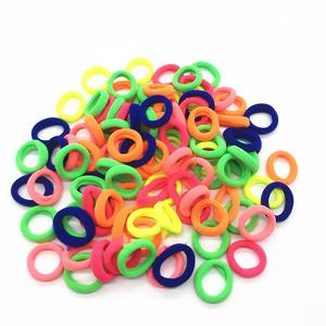 MIO 100 pièces par sac cravate de <span class=keywords><strong>cheveux</strong></span> Simple pour femmes filles Salon quotidien élastique élastique pour enfants petite taille bandeau de <span class=keywords><strong>cheveux</strong></span> sans couture - Product Image 1