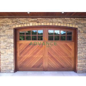 Frais généraux automatiques sectionnels durables de porte de <span class=keywords><strong>garage</strong></span> en <span class=keywords><strong>bois</strong></span> solide pour des villas - Product Image 1