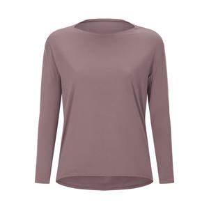 T-shirt à manches longues personnalisé pour femmes Yoga chemise de couverture de <span class=keywords><strong>pompe</strong></span> de gymnastique ample Sport t-shirt à manches longues pour les femmes - Product Image 4