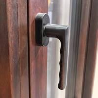 Fenêtres à battant en aluminium isolées thermiquement de style moderne persiennes en silicone imperméables stores enrouleurs pour porte de salle de bain pour villas
