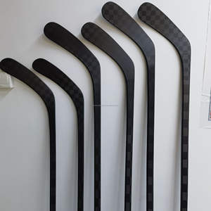 Bâton de <span class=keywords><strong>hockey</strong></span> <span class=keywords><strong>sur</strong></span> <span class=keywords><strong>glace</strong></span> en fibre de carbone 100% personnalisé, unique, personnalisé pour les adultes, <span class=keywords><strong>hockey</strong></span> <span class=keywords><strong>sur</strong></span> <span class=keywords><strong>glace</strong></span> et <span class=keywords><strong>sur</strong></span> gazon - Product Image 5