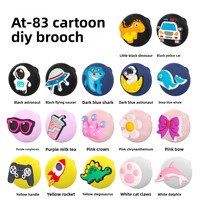 Housse de protection en silicone pour AirTag2, étanche, en forme de dessin animé, coque souple pour enfants avec broche de localisation