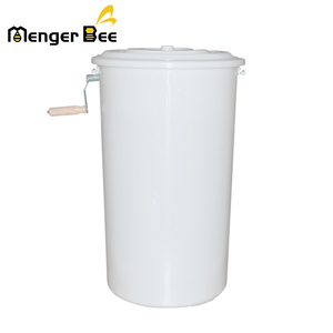 Extractor de Miel Manual de Plástico MengerBee, Máquina Separadora de Miel con 2 Cestas Internas Galvanizadas de Alta Capacidad - Product Image 2