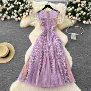 เดรสลำลองทรงเอเข้ารูปปักลายฉลุตาข่ายแบบโรมัน คอโอ แขนกุด สำหรับผู้หญิง ความยาวปานกลาง เหมาะสำหรับฤดูร้อน - Product Image 3