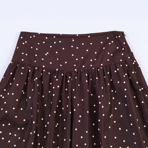 Pantalon ample plissé à pois pour femme, coupe décontractée, modèle 2026 - Fabrication OEM/ODM par une usine de vêtements chinoise - Style vintage - Product Image 3