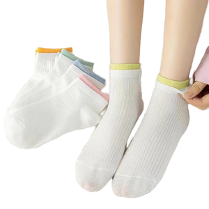 <span class=keywords><strong>Chaussettes</strong></span> noires à la mode pour hommes Long Barrel Sports absorbant la sueur désodorisant pour les étudiants <span class=keywords><strong>et</strong></span> les joueurs de basket-ball - Product Image 1