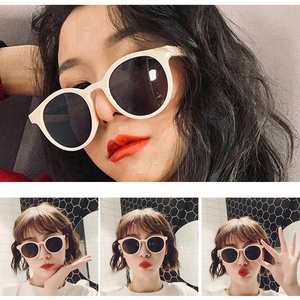 <span class=keywords><strong>Gafas</strong></span> <span class=keywords><strong>de</strong></span> <span class=keywords><strong>sol</strong></span> personalizadas y reciclables biodegradables, a la moda, respetuosas con el medio ambiente, con marco blanco PLA - Product Image 6