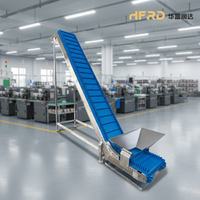 Bande transporteuse inclinée en acier inoxydable et PVC de qualité alimentaire avec vitesse réglable pour l'agriculture et l'industrie minière