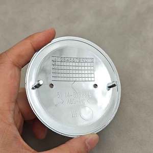 Emblème de capot avant <span class=keywords><strong>et</strong></span> arrière en carbone 74 mm 82 mm pour <span class=keywords><strong>BMW</strong></span> M Performance E60 E61 E36 F20 E87 G20 G30 X1 X3 X5 - Product Image 3