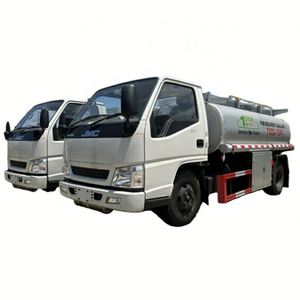 Camion-citerne mobile mini JMC N601 de 5000 litres à prix d'usine chinois pour la vente - Product Image 1