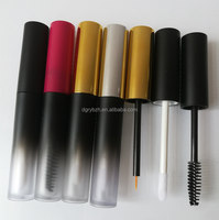Noir mat 3.5ml dégradé brillant à lèvres conteneurs en plastique Eyeliner Tubes or bouchon à vis sérigraphie outils de maquillage pour Mascara