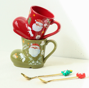 <span class=keywords><strong>Tazza</strong></span> di ceramica <span class=keywords><strong>personalizzata</strong></span> all'ingrosso di natale a forma di stivale di ceramica rossa <span class=keywords><strong>tazza</strong></span> <span class=keywords><strong>con</strong></span> cucchiaio - Product Image 4