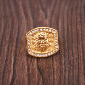 YK <span class=keywords><strong>Avatar</strong></span> de Jésus de haute qualité avec bague en acier inoxydable plaqué or incrusté de diamants bague en acier inoxydable rétro pour hommes en gros - Product Image 3