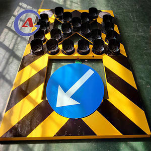 เตือนไดรเวอร์โซนก่อสร้างทางหลวงปิดป้ายเลน LED สีเหลืองอำพันกระพริบลูกศรไฟรถพ่วง - Product Image 4