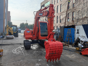 Excavadora Compacta de Cadenas Doosan DH80 de Segunda Mano, Ideal para Construcción Municipal y Excavación de Terrenos Agrícolas - Product Image 5
