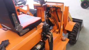 Điện mini sử dụng bánh xe tải máy kéo với kết thúc trước <span class=keywords><strong>loader</strong></span> DIESEL giá - Product Image 5