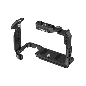 Cage pour appareil photo Poyinco pour Sony Fx2, support de montage plein format en alliage d'aluminium avec plusieurs supports pour accessoires - Product Image 1