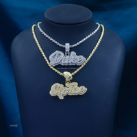 Usine personnalisée VVS Moissanite diamant Cursive lettre pendentif S925 argent 9k 10k 14k 18k or massif glacé pendentifs à breloques