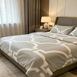 Ensemble de literie 4 pièces Queen en gros, 500TC, imprimé pigmenté, en polyester, <span class=keywords><strong>1</strong></span> housse de couette, <span class=keywords><strong>1</strong></span> drap plat, 2 taies d'oreiller, personnalisable - Product Image 4